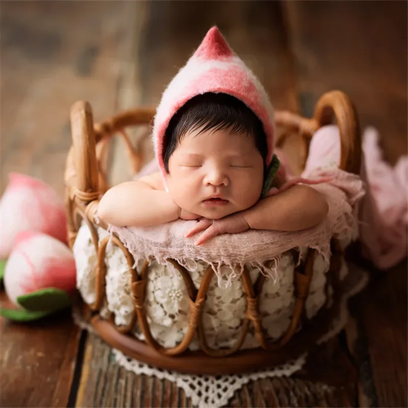 Retro geweven mand met rond ha - Photography Background recensie en prijs